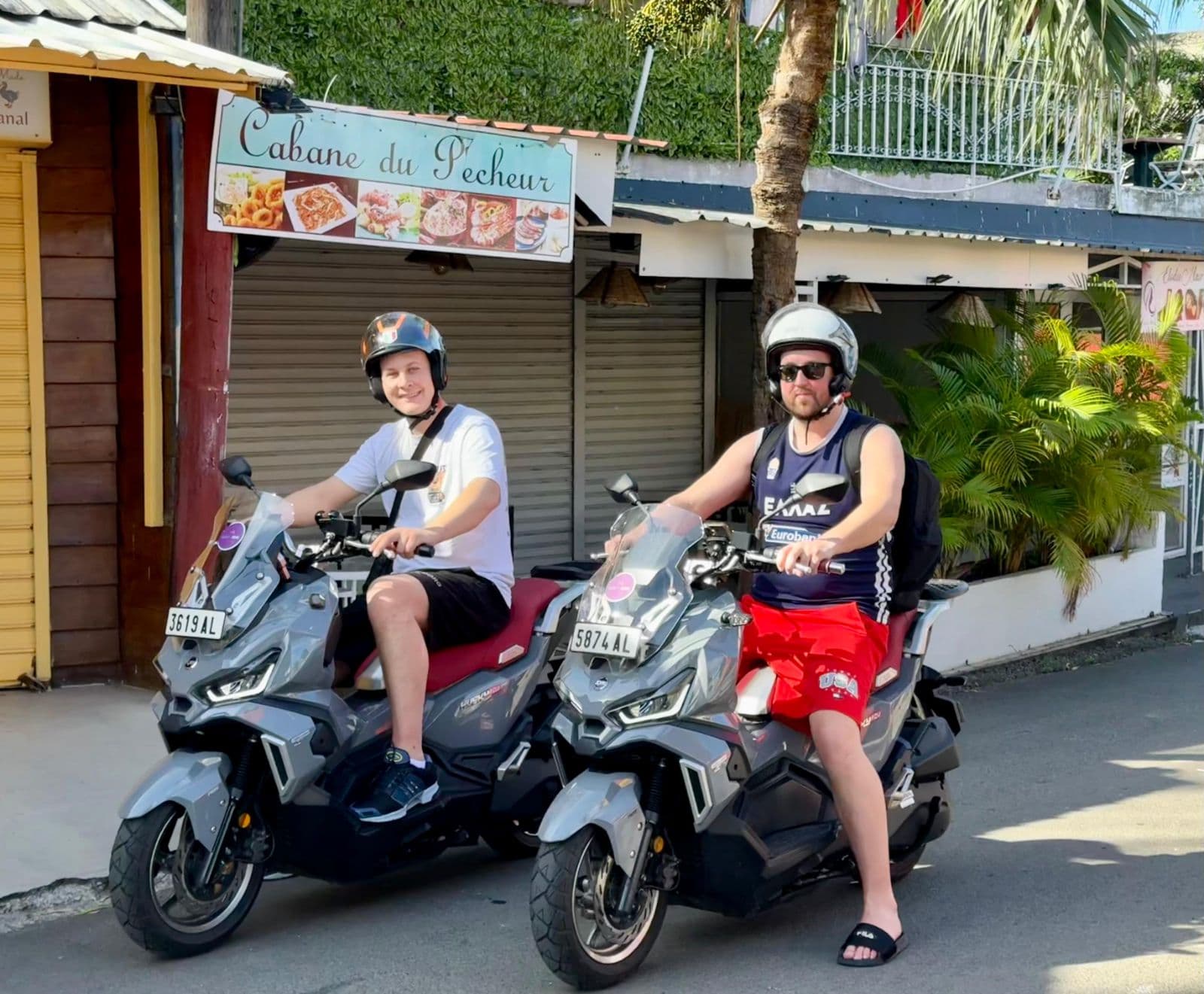 Riders on a Dodo Ride scooter in Mauritius (photo 41)